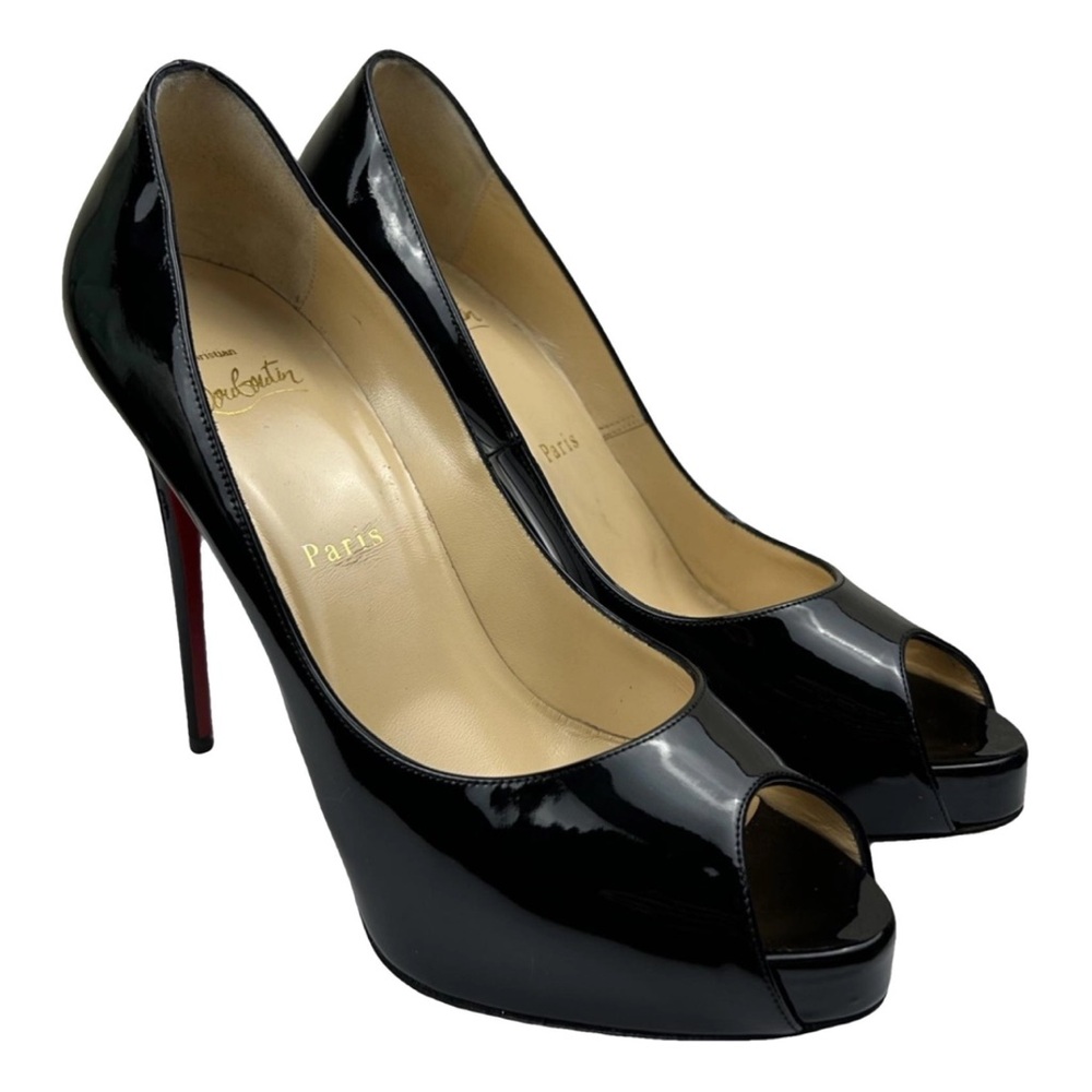 ***SOLD*** Christian Louboutin New Very Prive 120mm